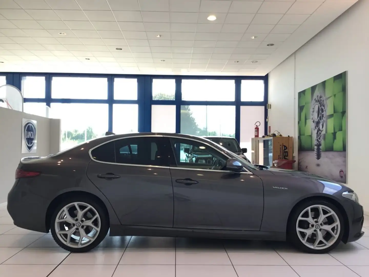Alfa Romeo Giulia 2.2 Turbodiesel 210 CV AT8 AWD Q4 Veloce Grigio - 2