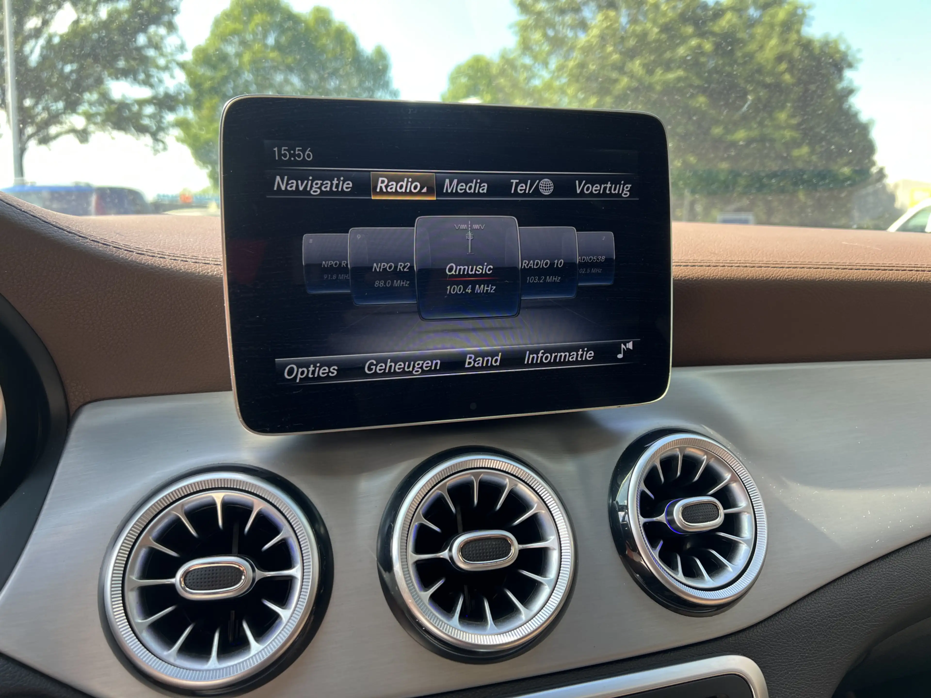 Mercedes-Benz CLA 200 Prestige AMG | Nieuw binnen | Stoelverwarming | Pa — photo 10