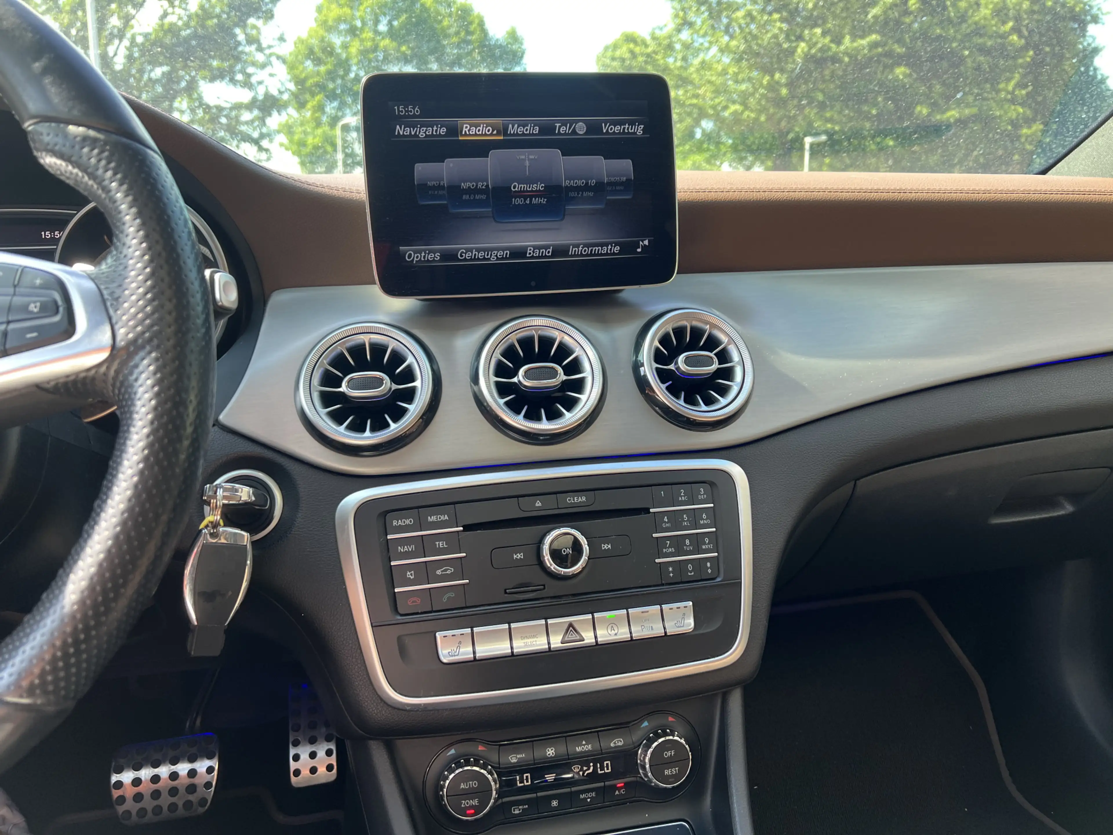 Mercedes-Benz CLA 200 Prestige AMG | Nieuw binnen | Stoelverwarming | Pa — photo 11