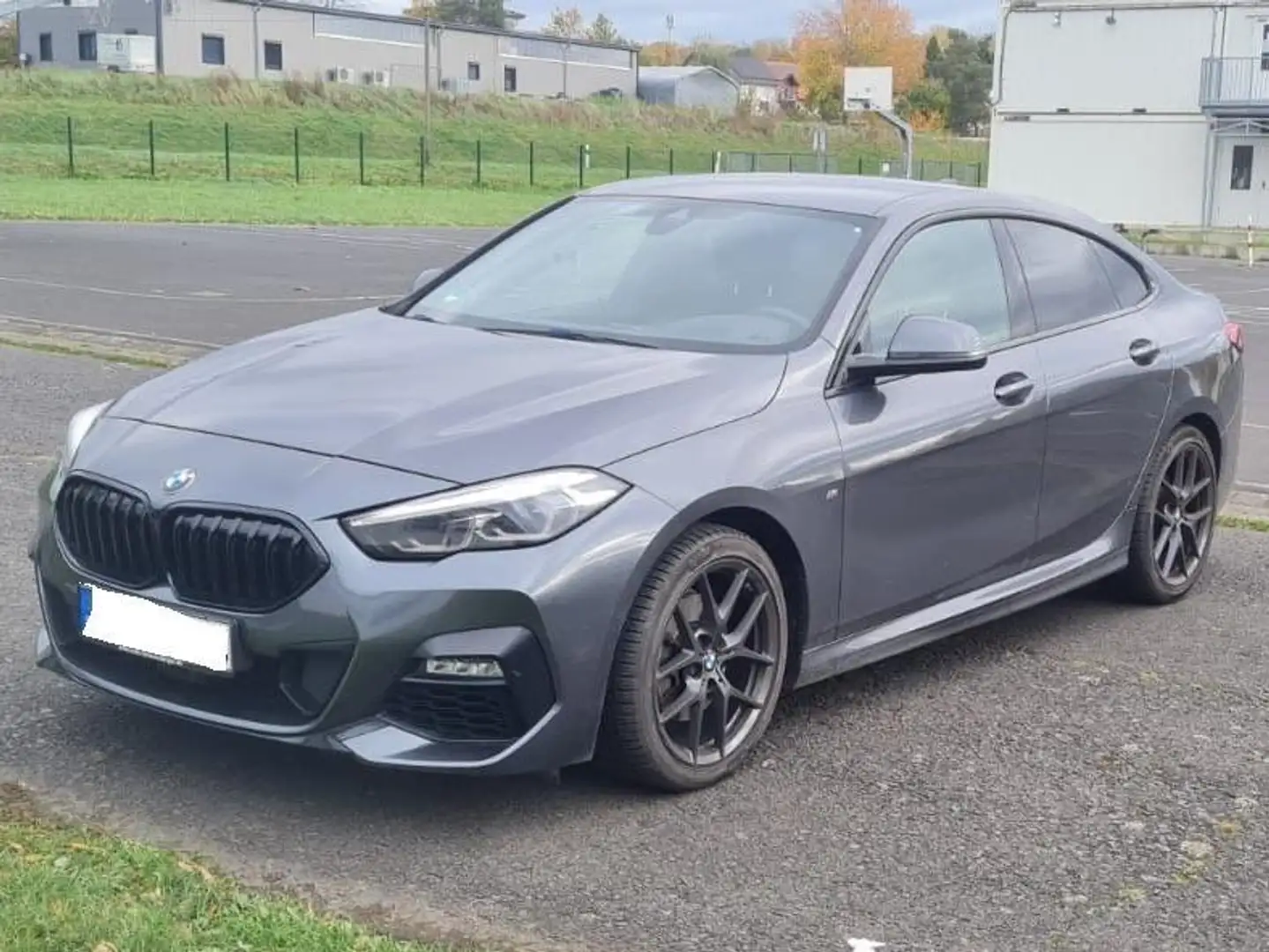BMW 218 218 2 Gran Coupe 218 i M Sport Grau - 2