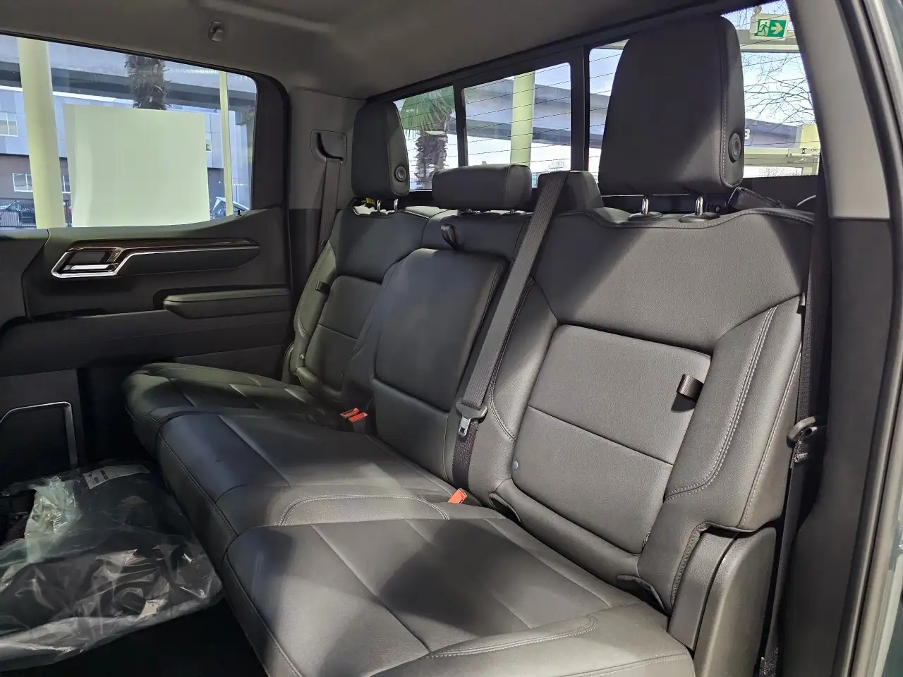 Chevrolet Silverado 1500 снимка Chevrolet Silverado 1500