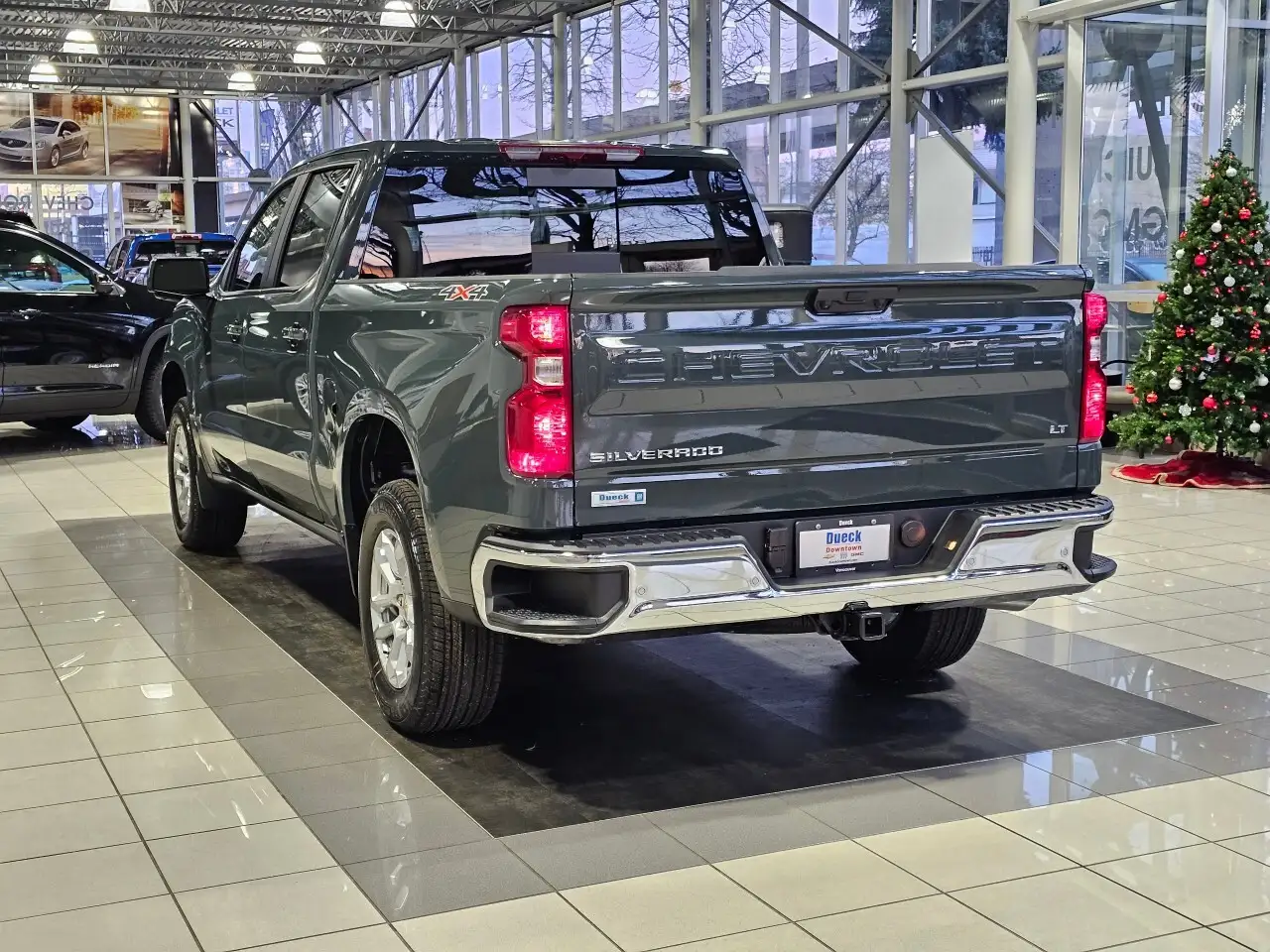 Chevrolet Silverado 1500 снимка Chevrolet Silverado 1500