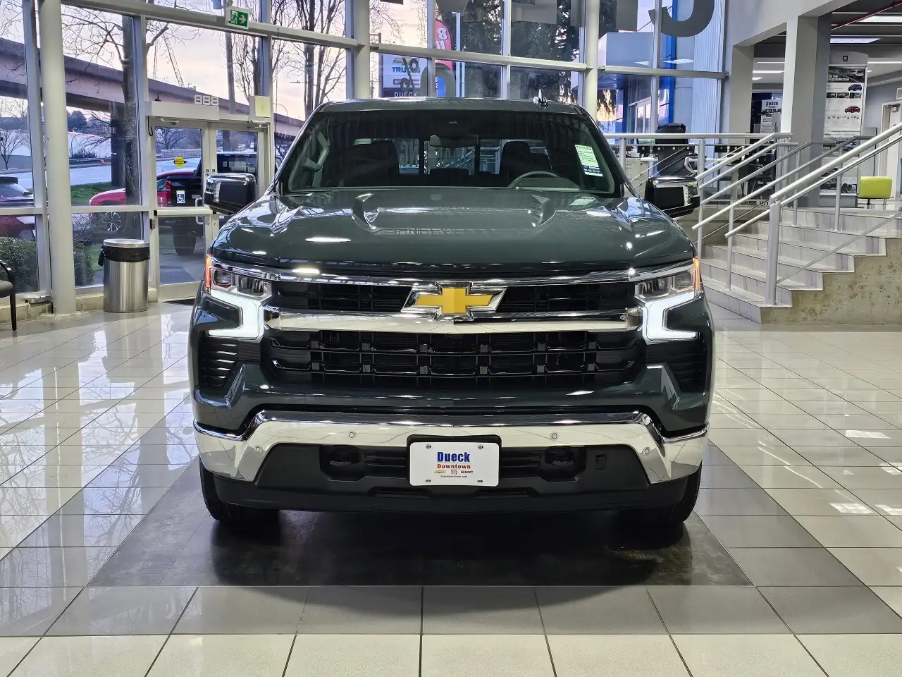Chevrolet Silverado 1500 снимка Chevrolet Silverado 1500