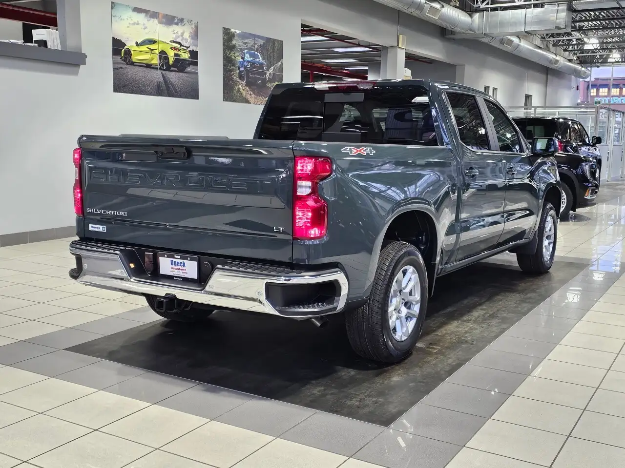 Chevrolet Silverado 1500 снимка Chevrolet Silverado 1500