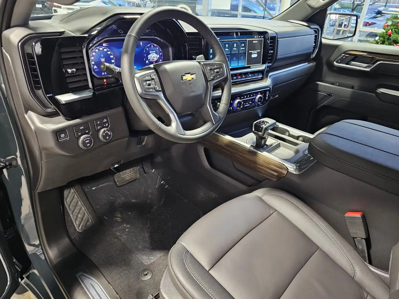 Chevrolet Silverado 1500 снимка Chevrolet Silverado 1500