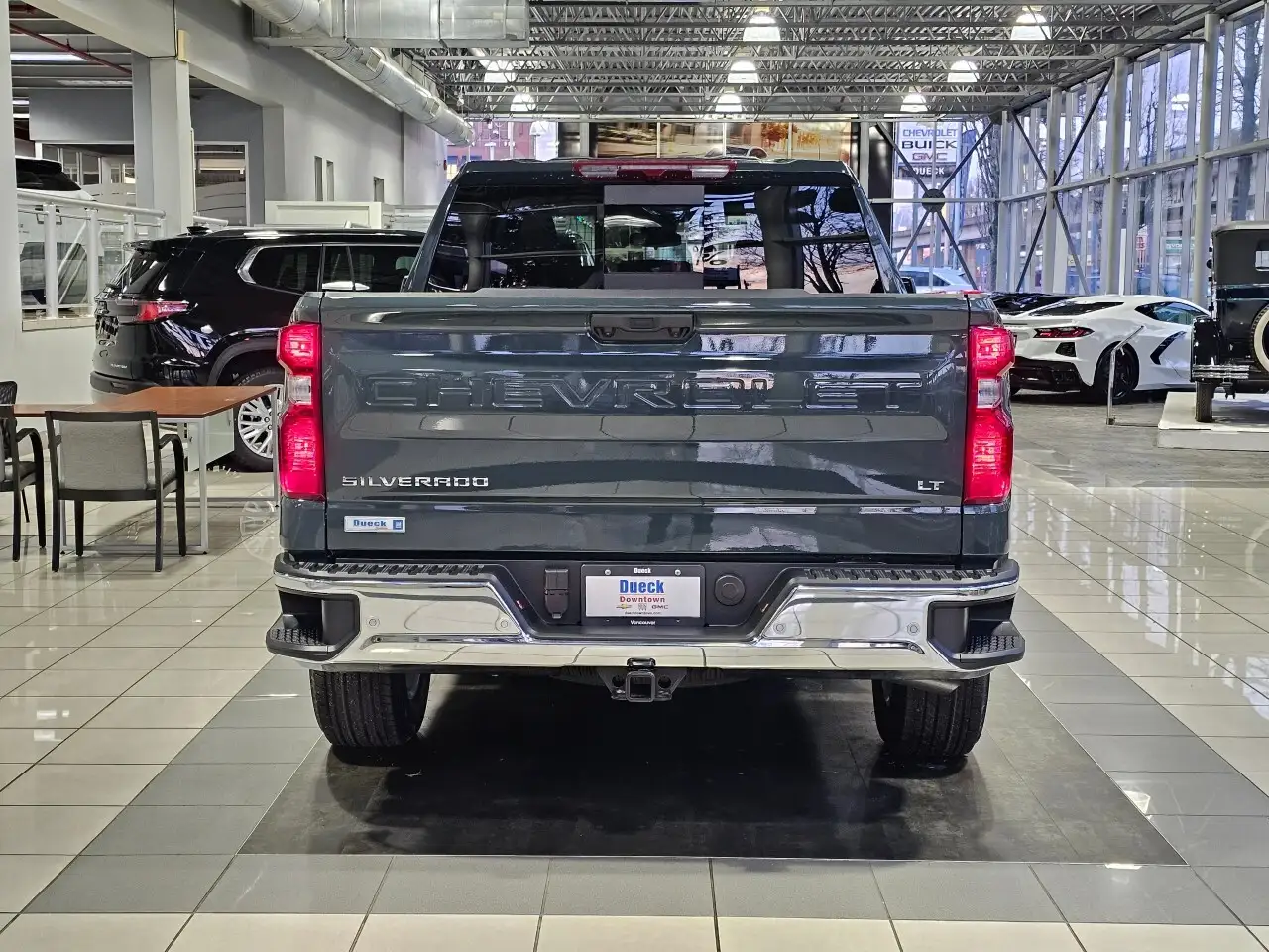 Chevrolet Silverado 1500 снимка Chevrolet Silverado 1500