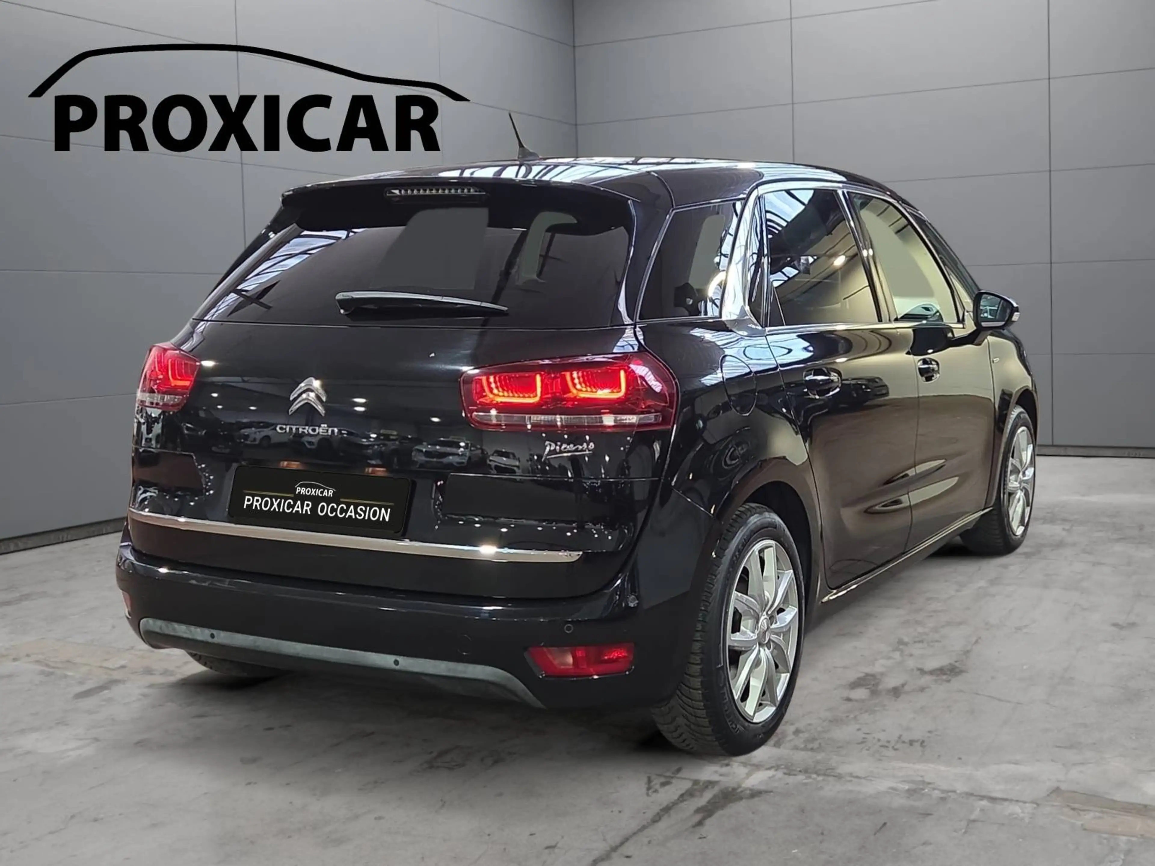 Citroen C4 Picasso 1.2 130cv Noir 03/16 43292km Clim Cam Radio — photo 6