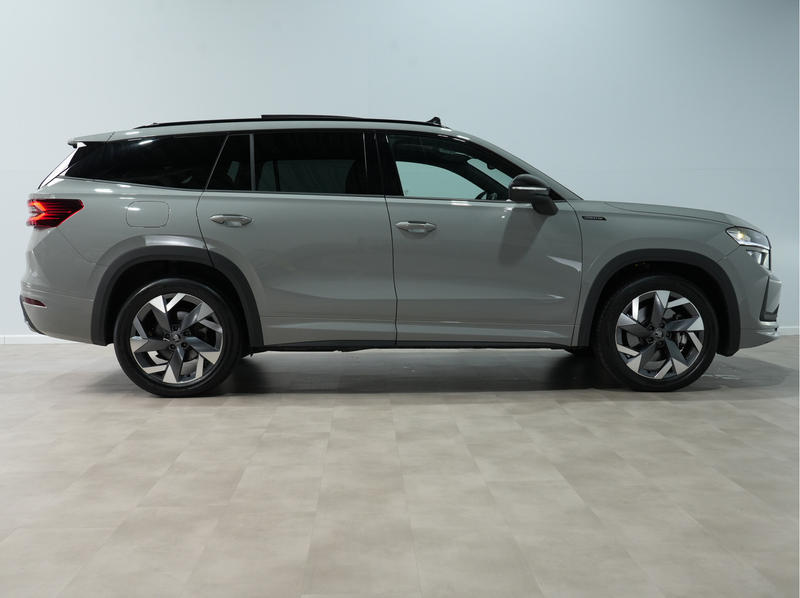 Skoda Kodiaq 1.5 PK TSI PHEV Sportline Business Panoramadak Weg — photo 5