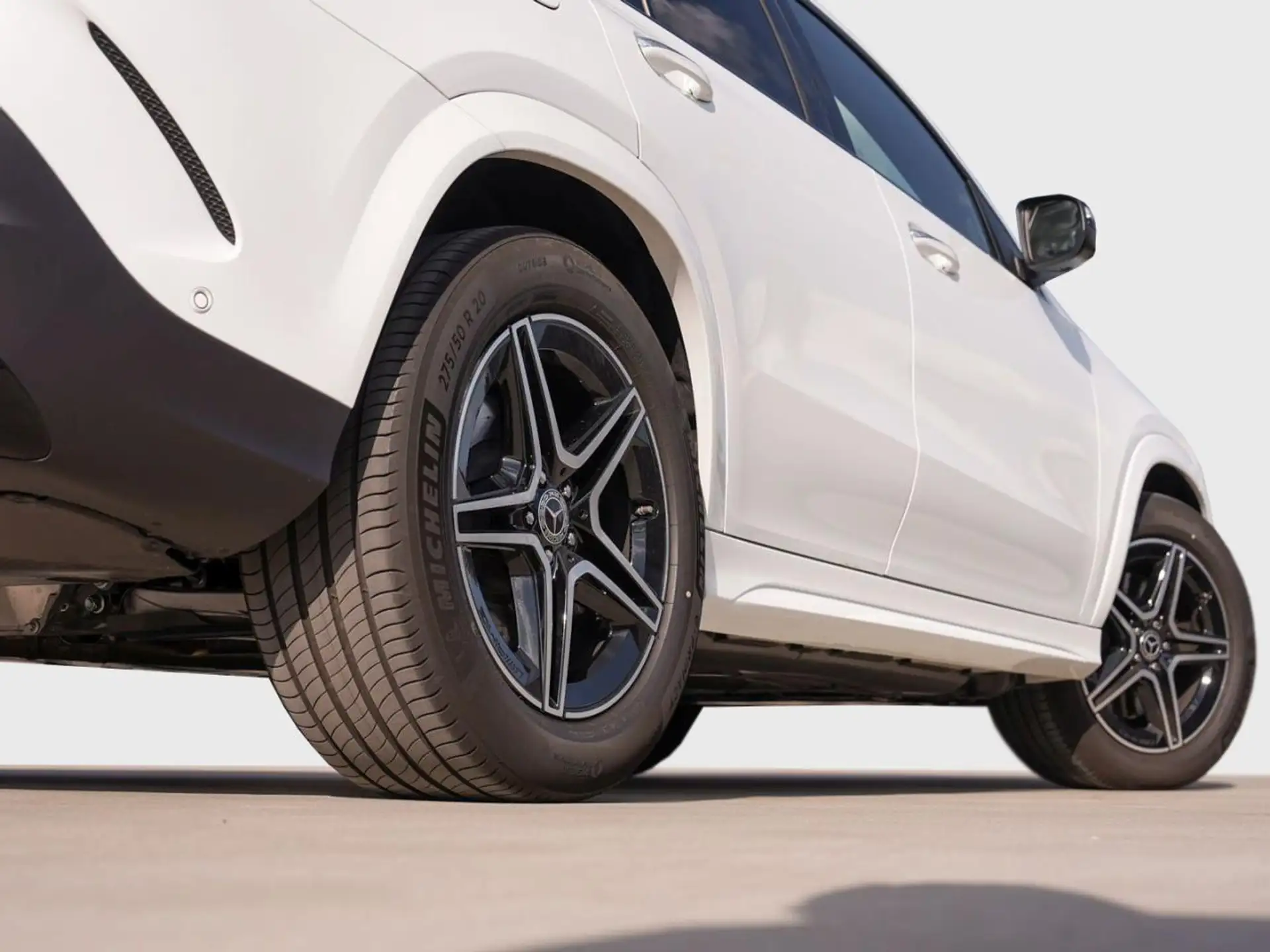 벤츠 Mercedes-Benz GLE GLE 300 2026 흰색 사진 5