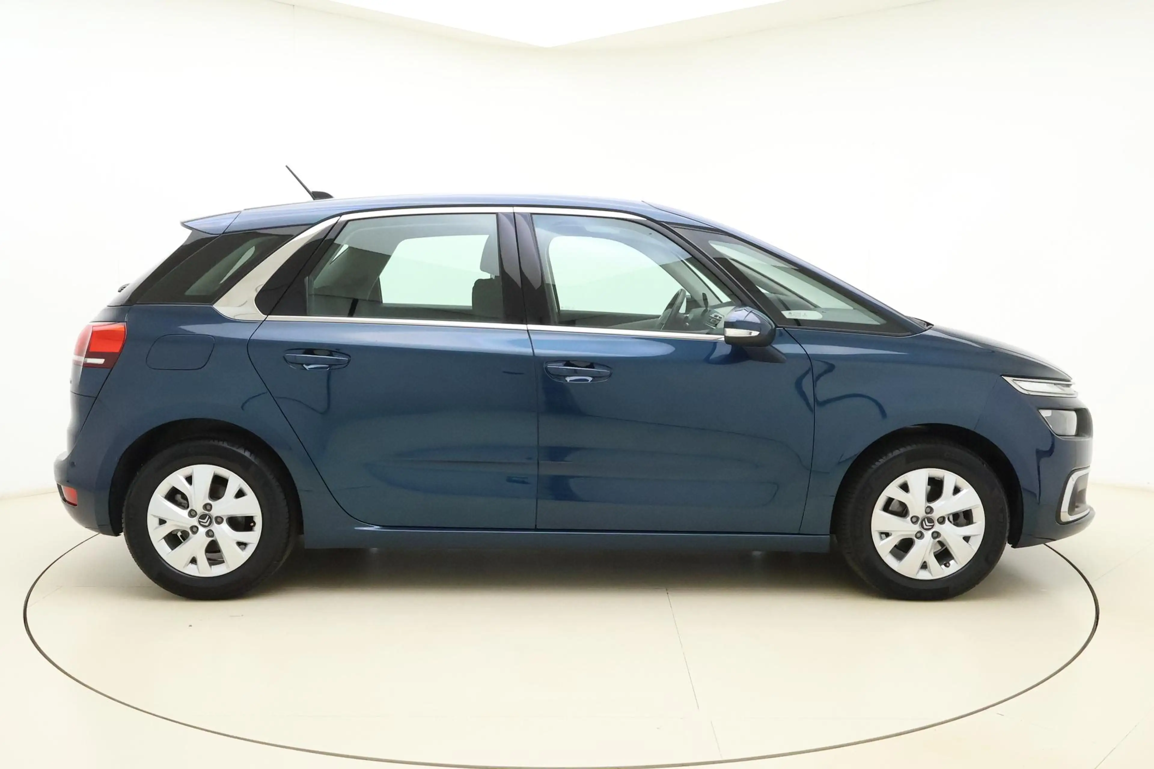 Citroen C4 SpaceTourer 1.2 PureTech Business Automaat | Climate control | — photo 9