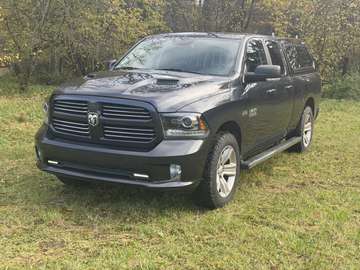 Quad Cab Sport 5.7 Hemi LPG