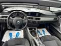 BMW 330 i Cabrio M-Paket Schwarz - thumbnail 11