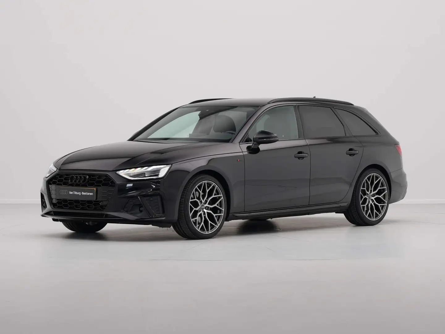 Audi A4 Avant 35 TFSI S edition S Line Navigatie Optiek Bl Zwart - 2