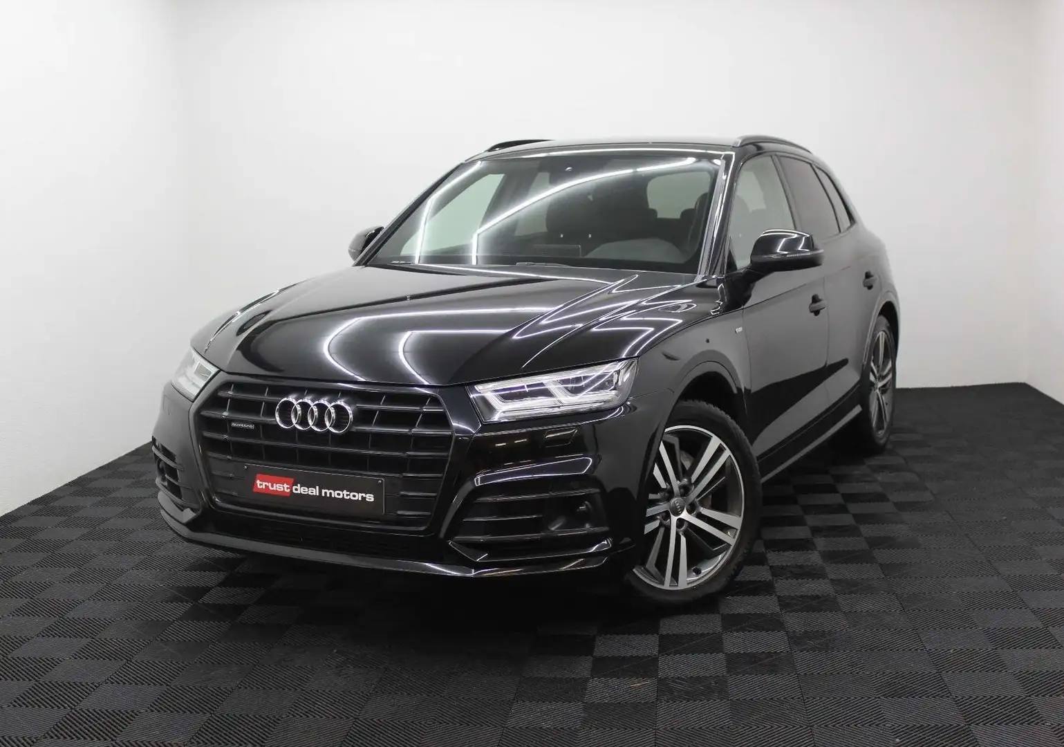 Audi Q5 Q5 45 TFSi Quattro 3x S Line * Sièges Baquets * Noir - 1