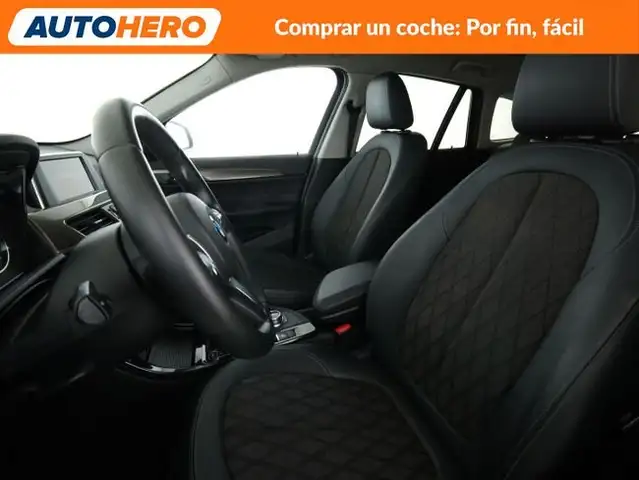 BMW X1 view 11