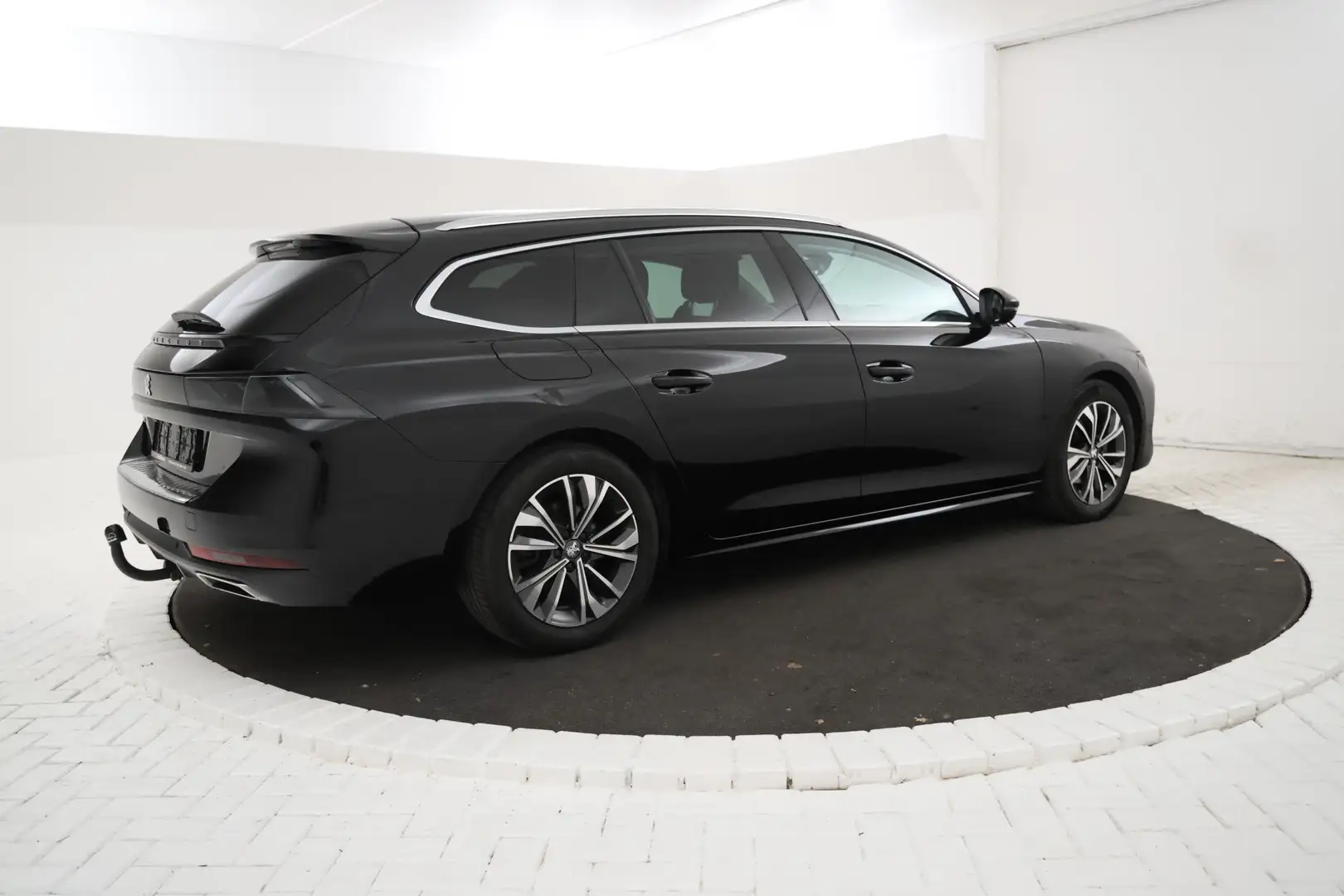 Peugeot 508 SW 1.5 BlueHDI Blue Lease Allure Leer, Apple carpl Schwarz - 2