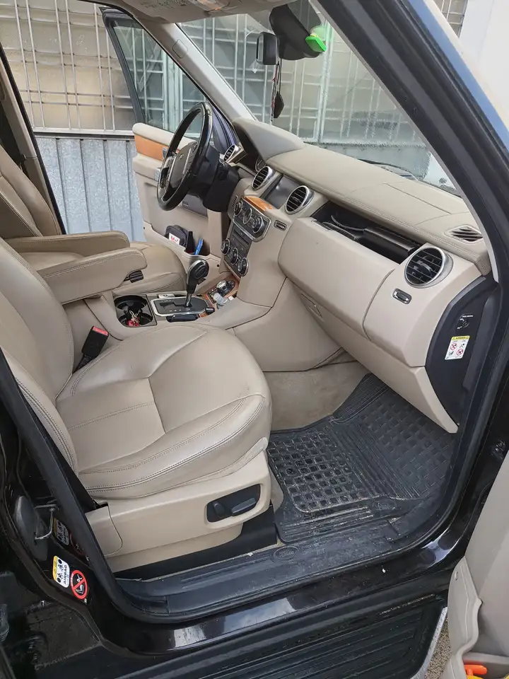 Land Rover Discovery 4 tdv6 hse, foto 6