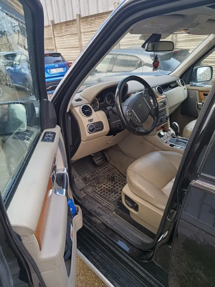 Land Rover Discovery 4 tdv6 hse, foto 3