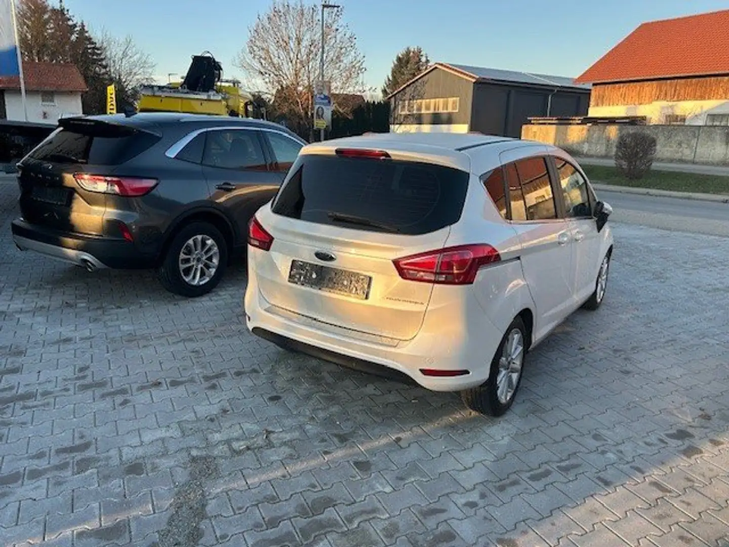 Ford B-Max Titanium Weiß - 2