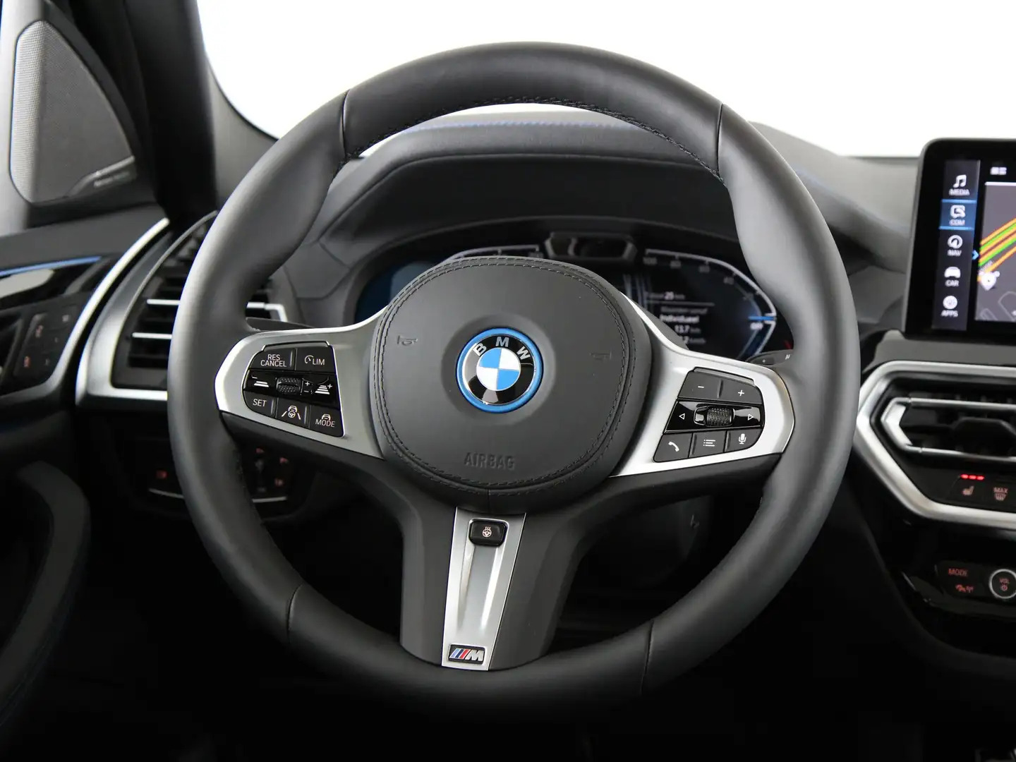 BMW iX3 High Executive Schwarz - 2