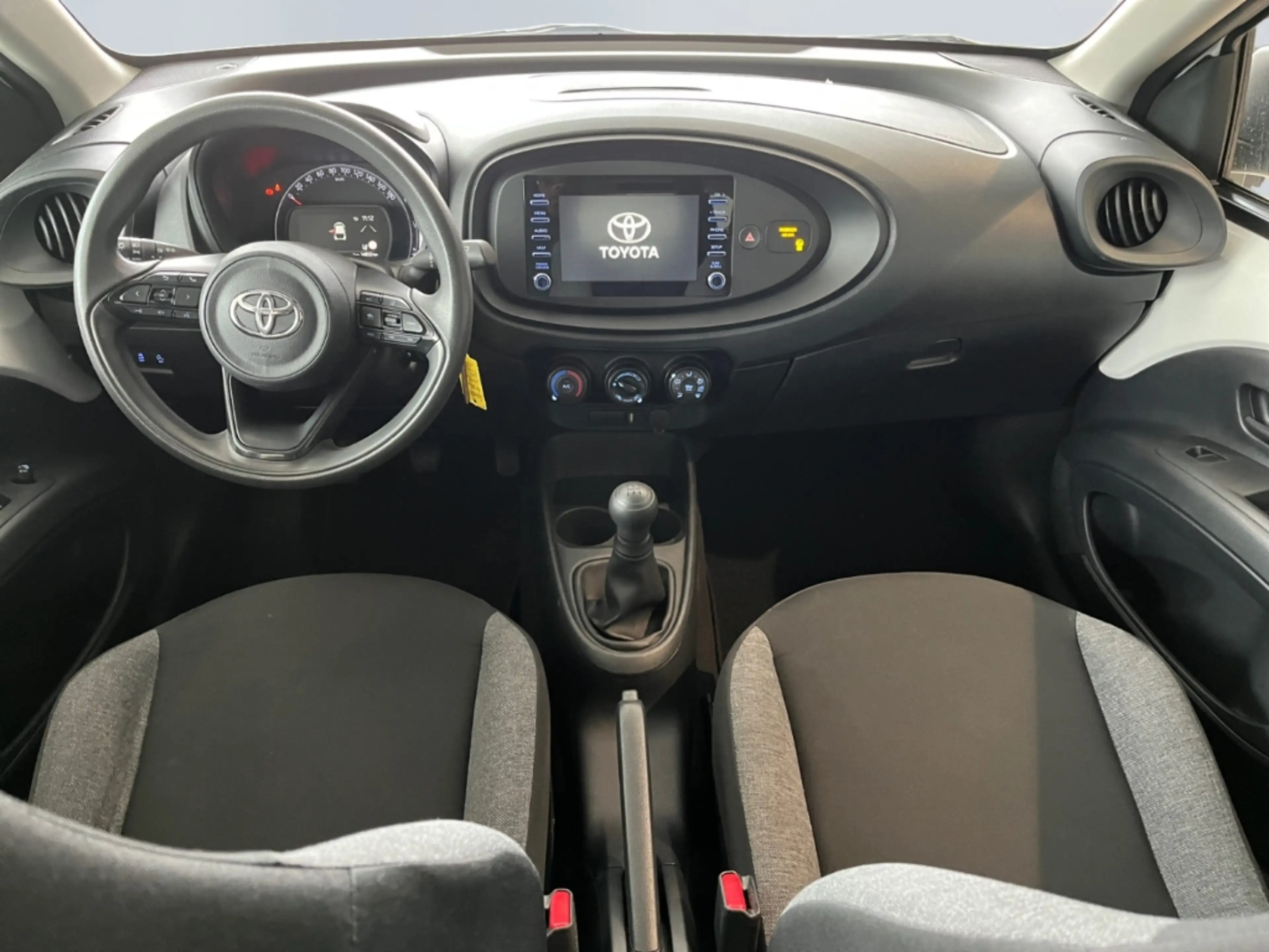 Toyota Aygo X *CarPlay*ACC*DAB*Spurhalte*Notbremsassist* — photo 11