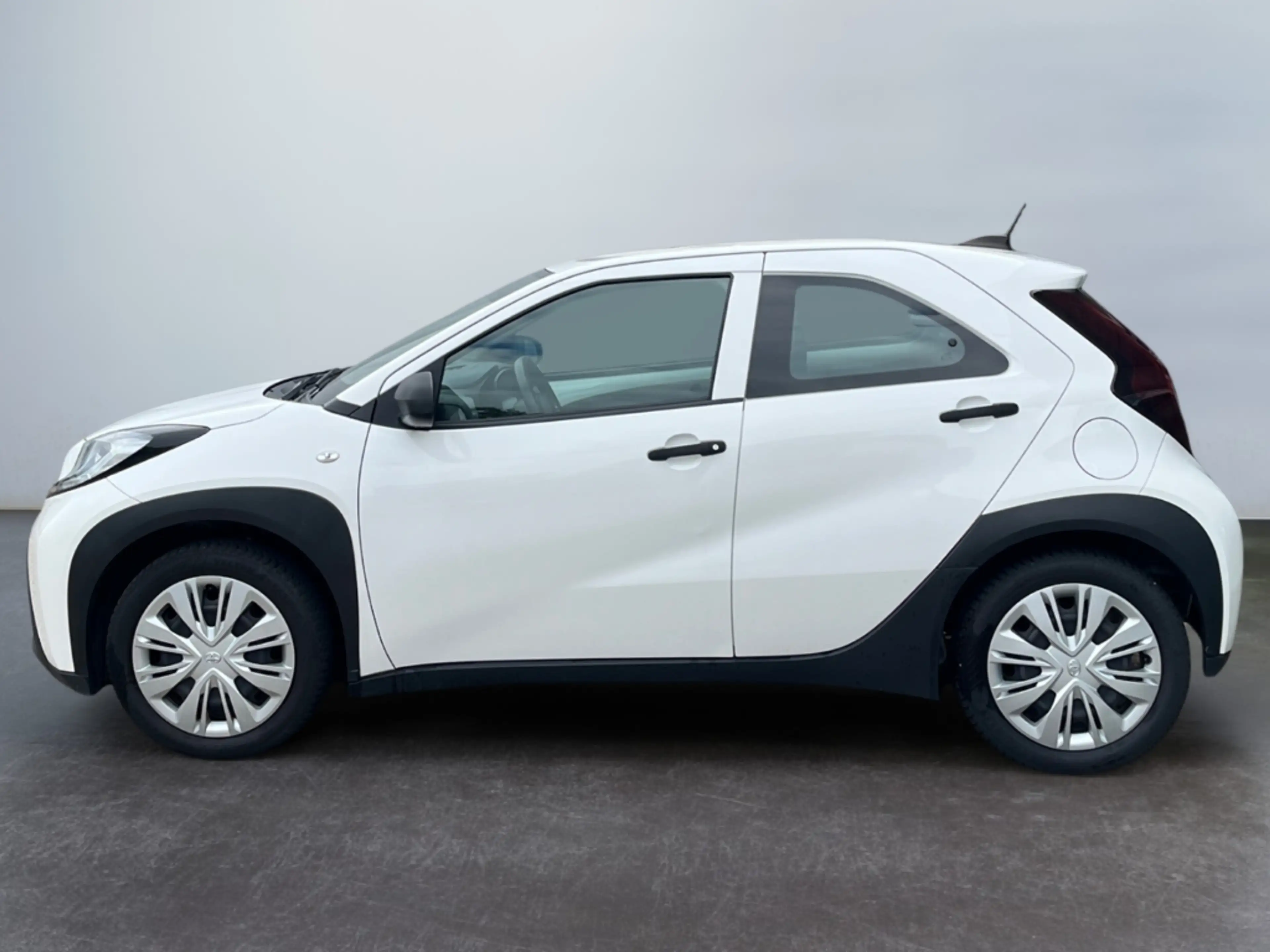 Toyota Aygo X *CarPlay*ACC*DAB*Spurhalte*Notbremsassist* — photo 5