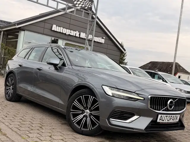Volvo V60 main image