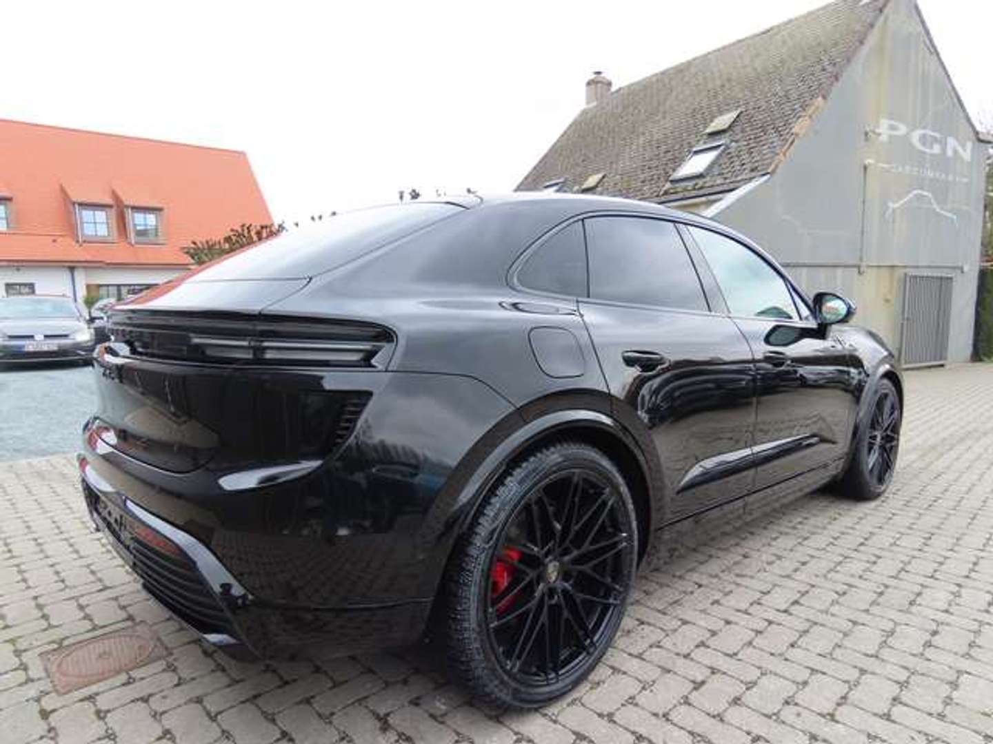 Porsche Macan II Turbo -  - Joinsteer - #1