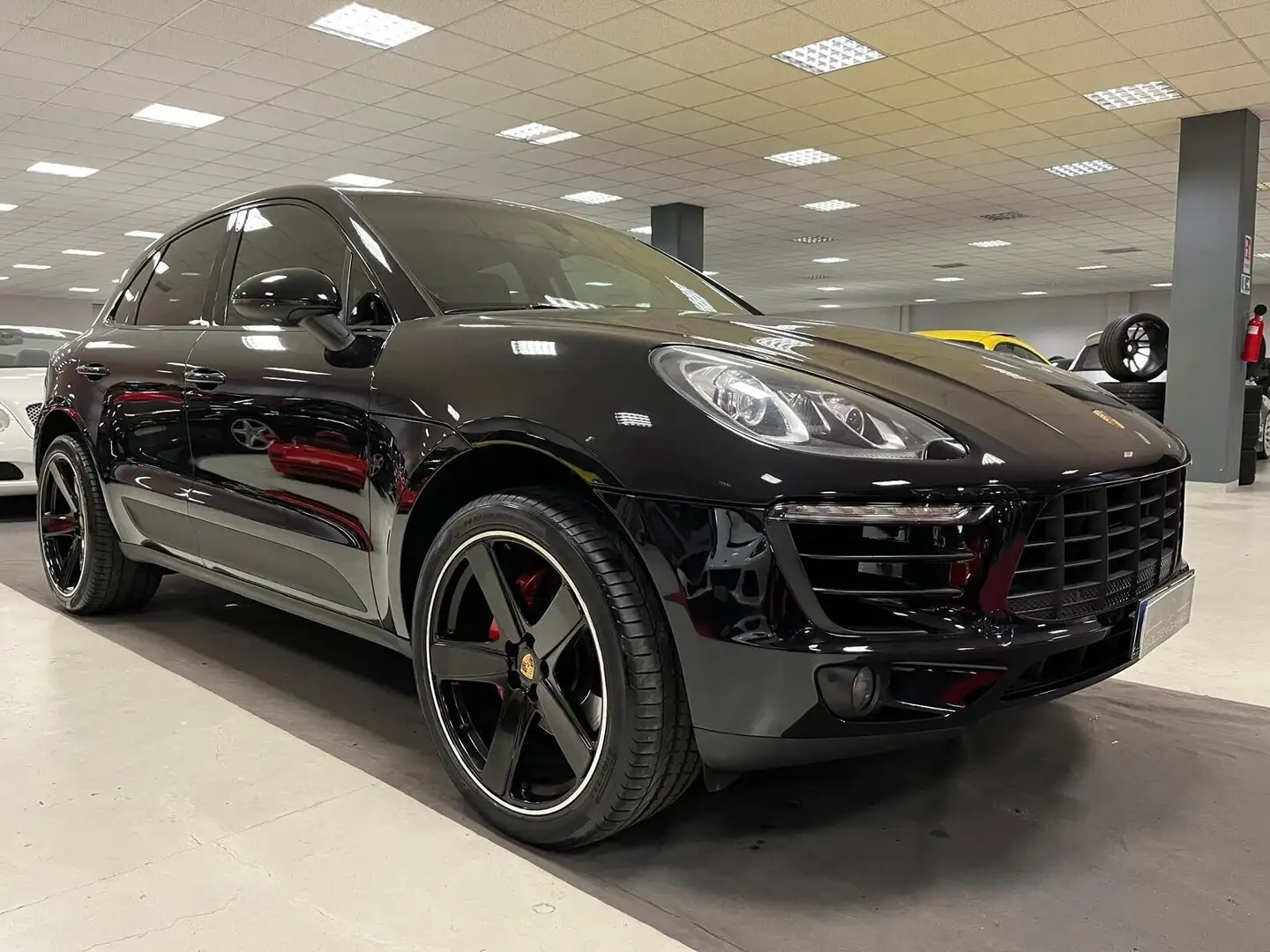 Porsche Macan 3.0 S Nero - 2
