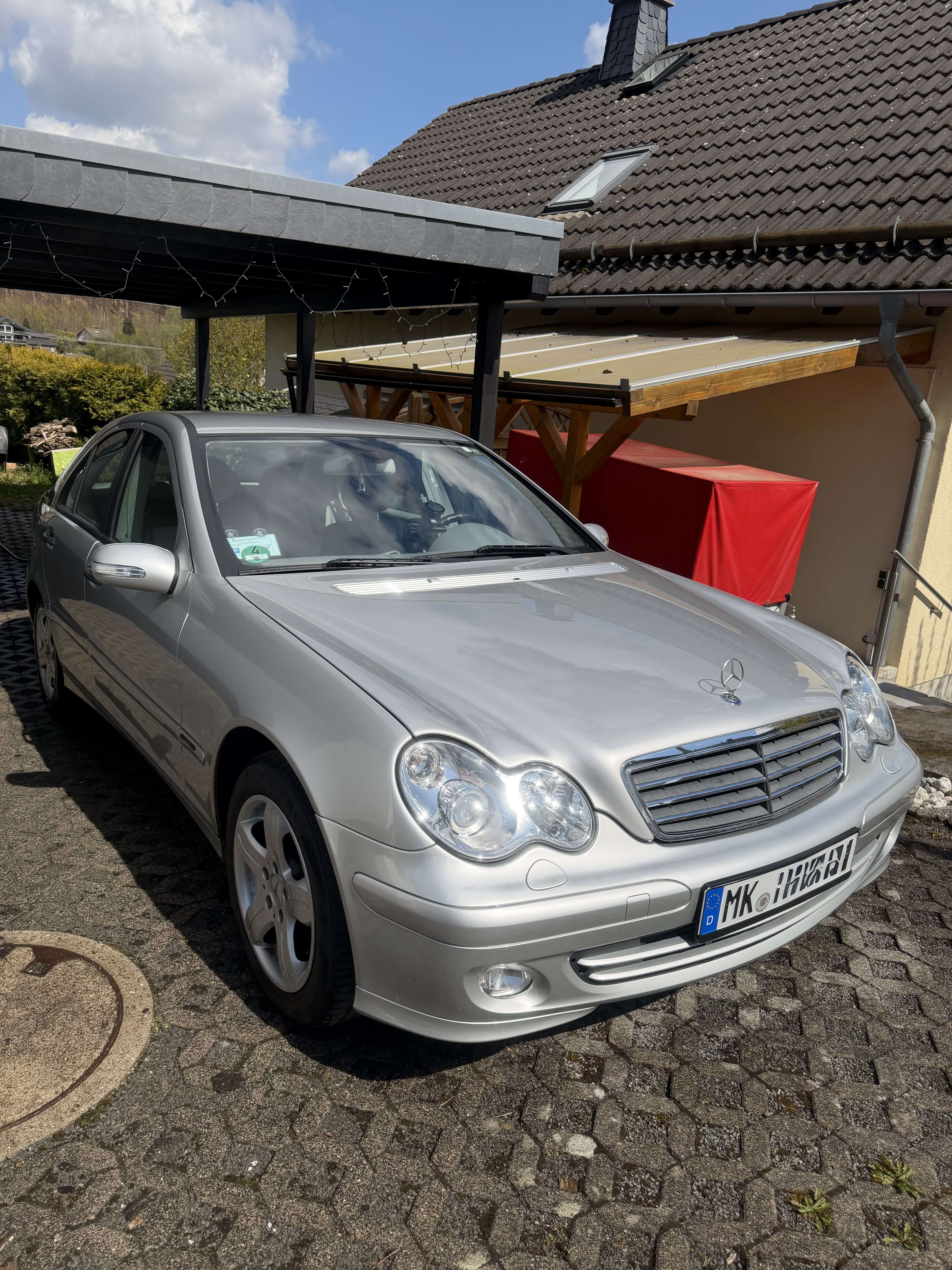 Second hand Mercedes Benz C-Class 