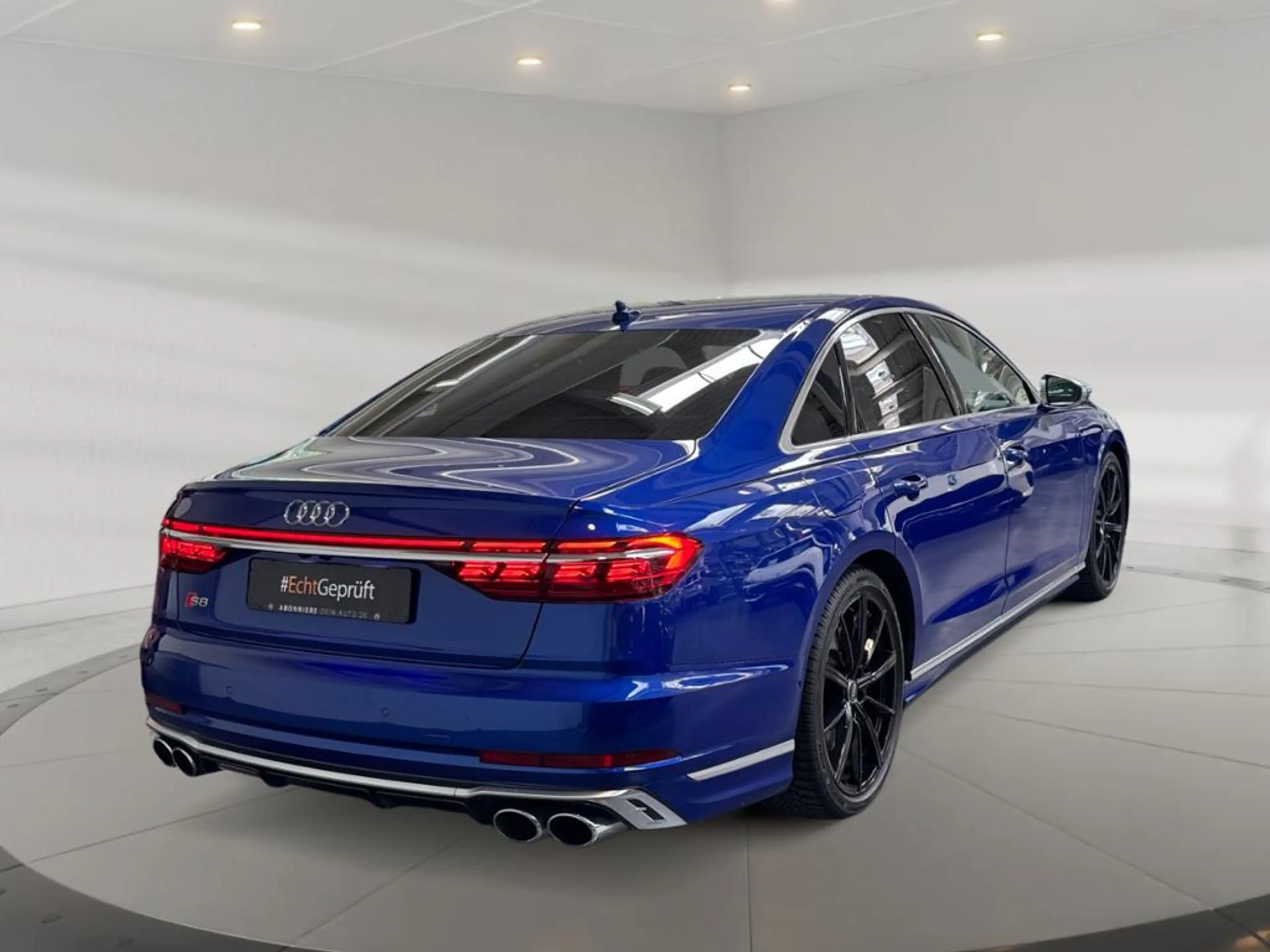 Audi S8 4.0 TFSI quattro Exclusive+Fahrassist+AHK+HUD — photo 4