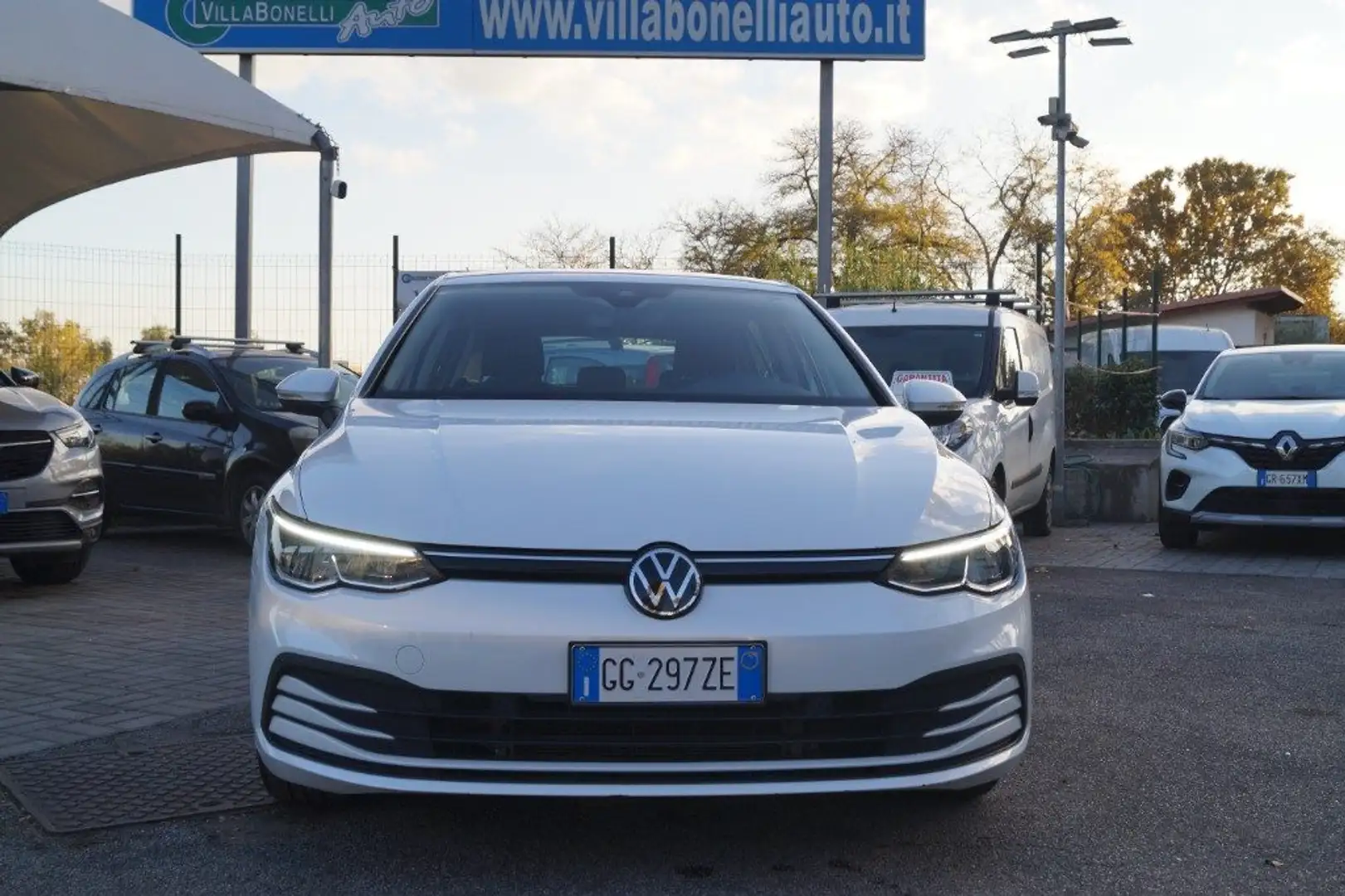 Volkswagen Golf 1.0 eTSI EVO DSG Life Bianco - 1
