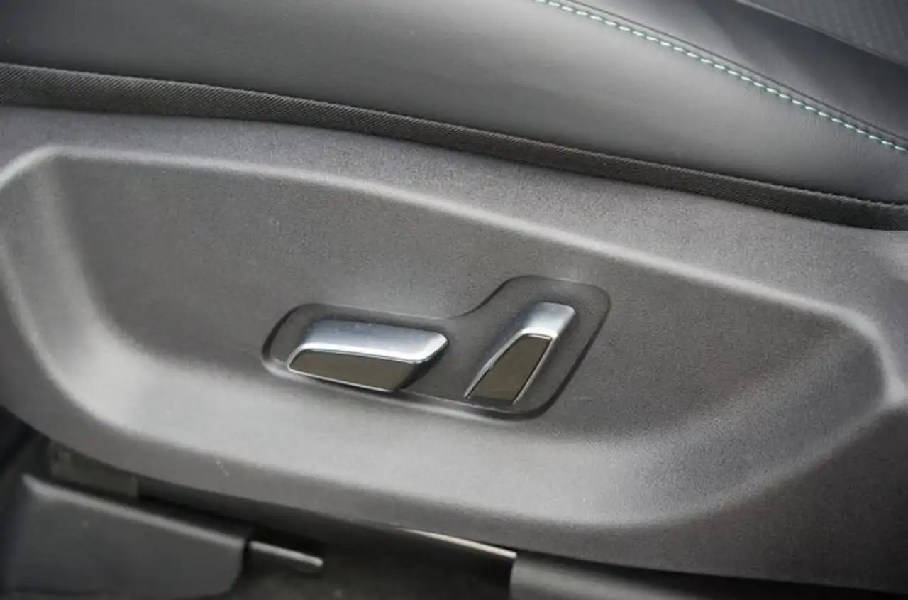 BYD Seal U 2026 — фото 23