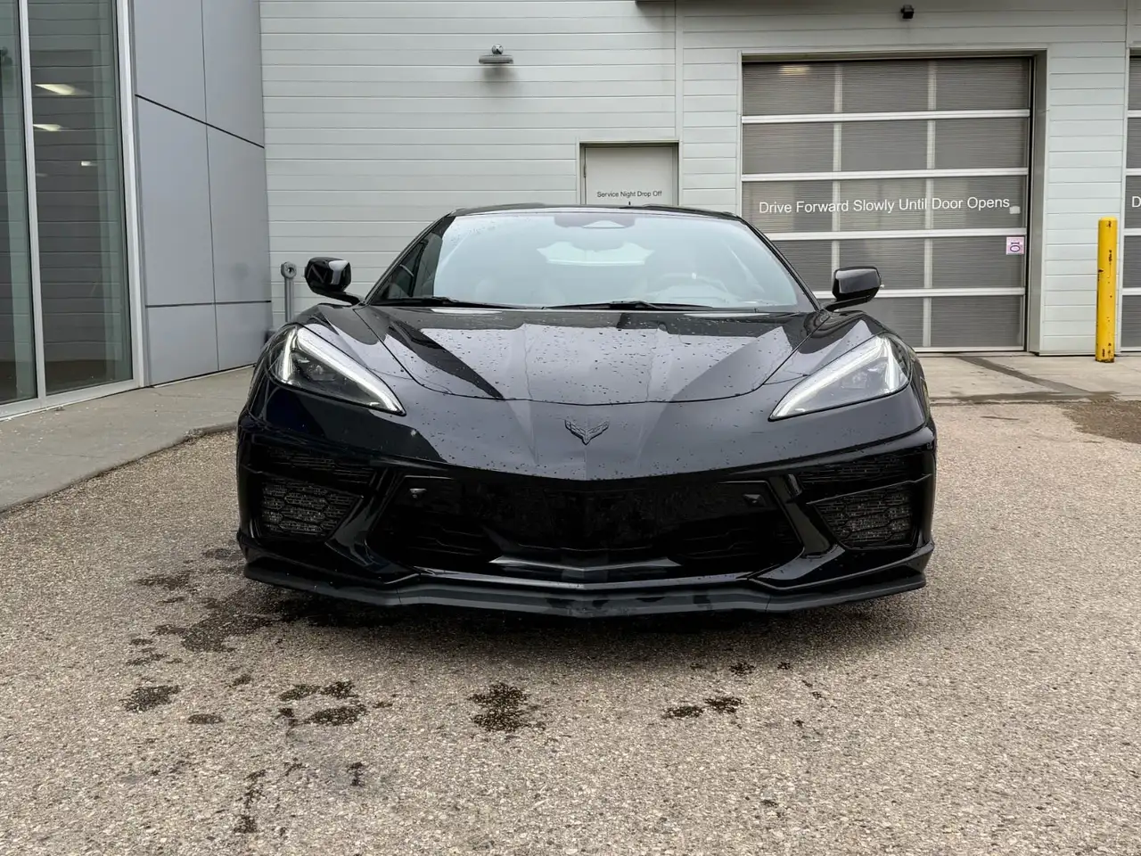 Chevrolet Corvette снимка Chevrolet Corvette