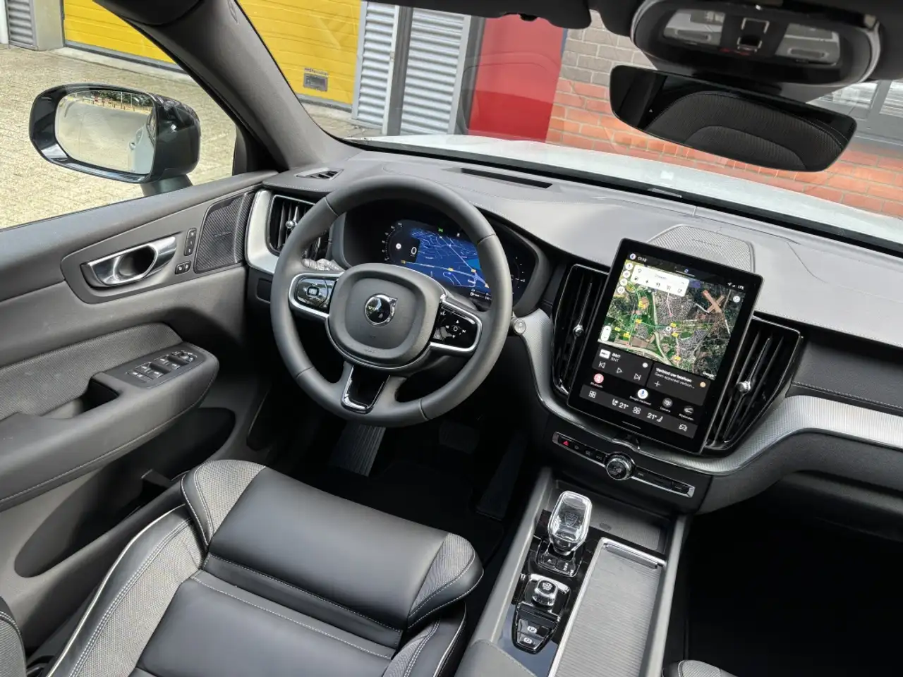 Volvo XC60 2026 — фото 15