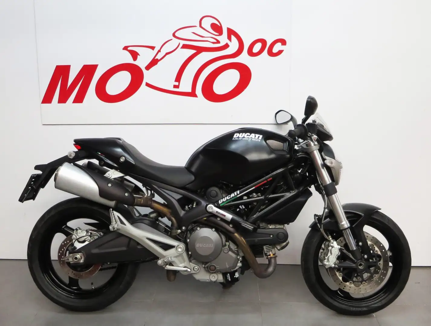 Ducati Monster 696 ***MOTODOC.BE*** vendue, sold Zwart - 1