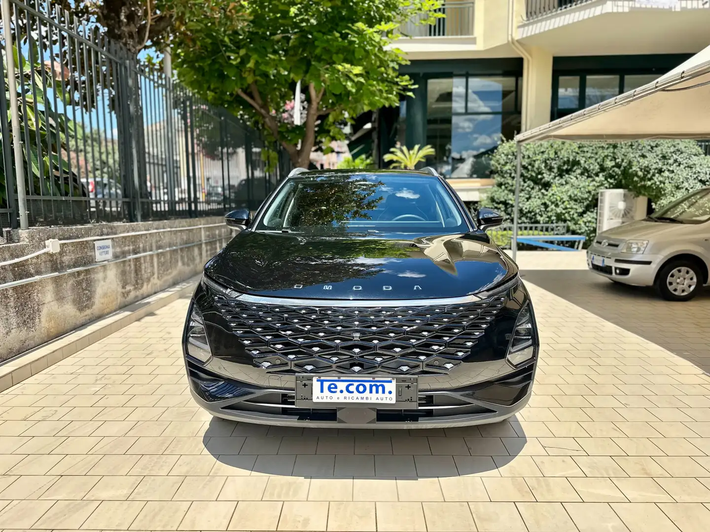 Omoda 5 1.6 tgdi Comfort 7dct 147CV Km Zero ufficiale Nero - 2