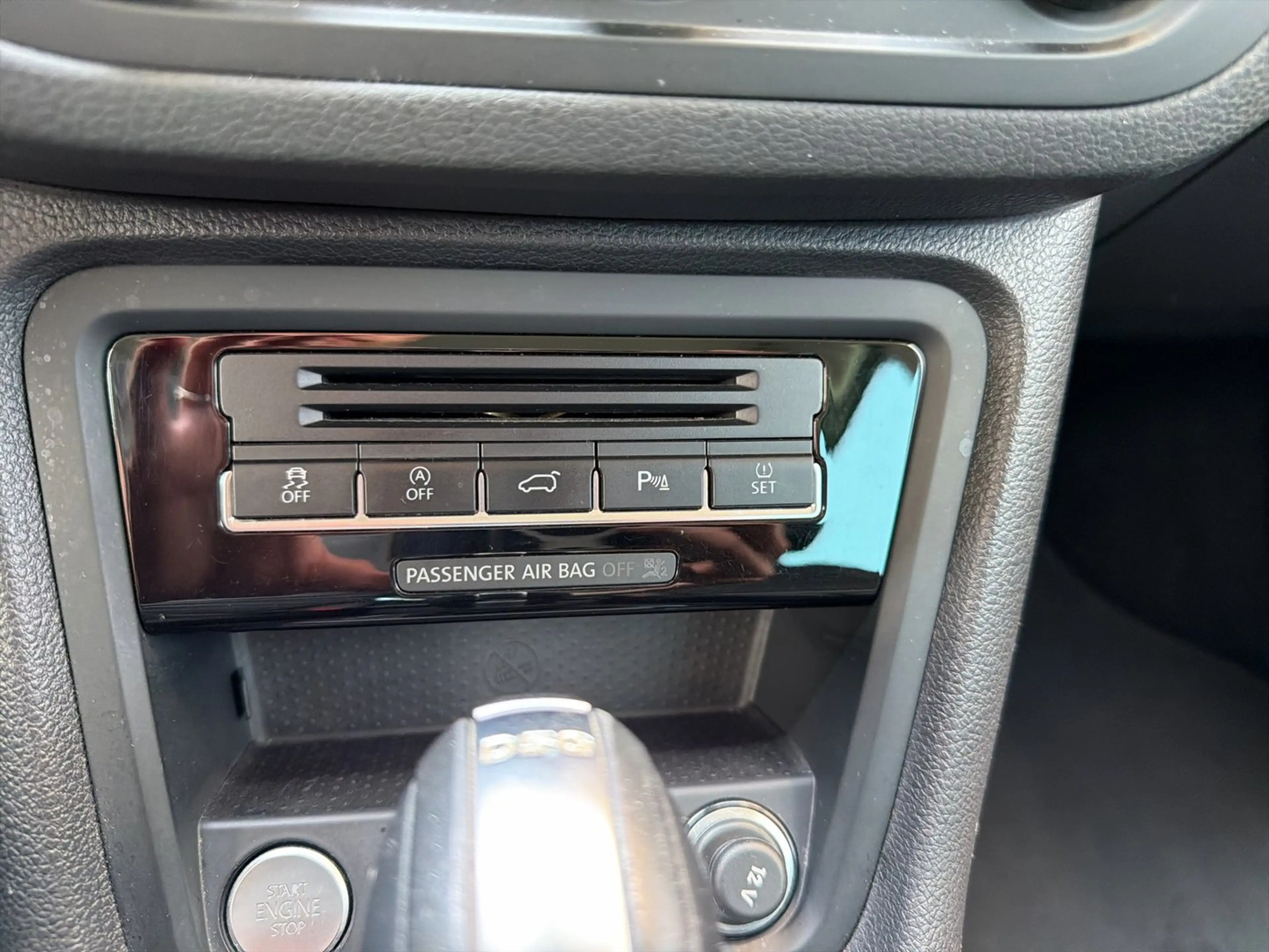 Volkswagen Sharan Bus+ TDI SCR 4MOTION DSG 7-Sitzer — photo 14