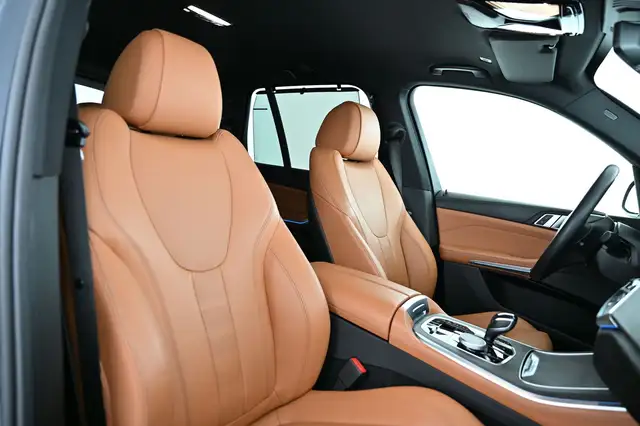 BMW X5 view 30