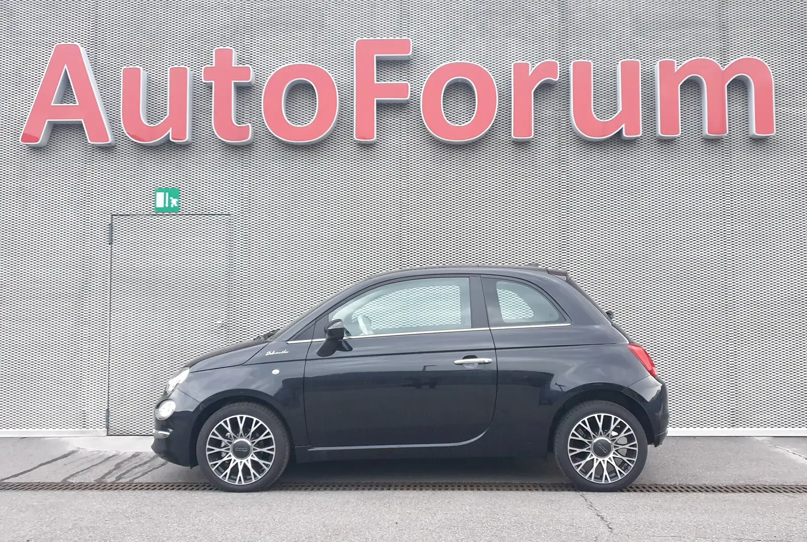Fiat 500 1.0 Hybrid Dolcevita Nero - 1