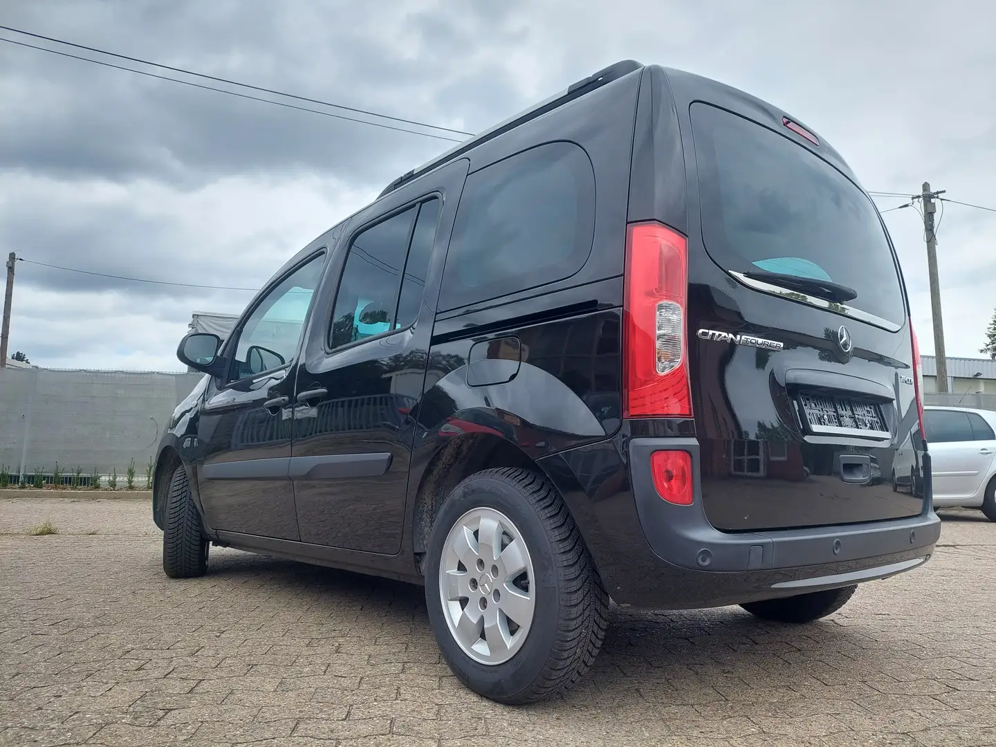 Mercedes-Benz Citan 111 CDI "lang Tourer Edition",Klima,GRA,SHZ,PDC, Schwarz - 2