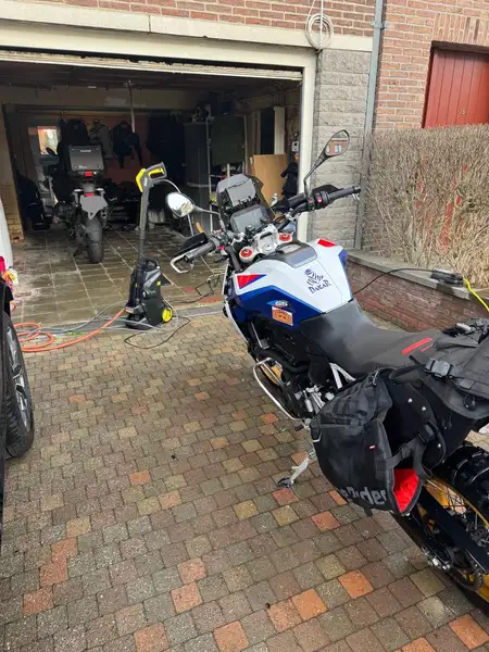 BMW F 900 GS - foto 6