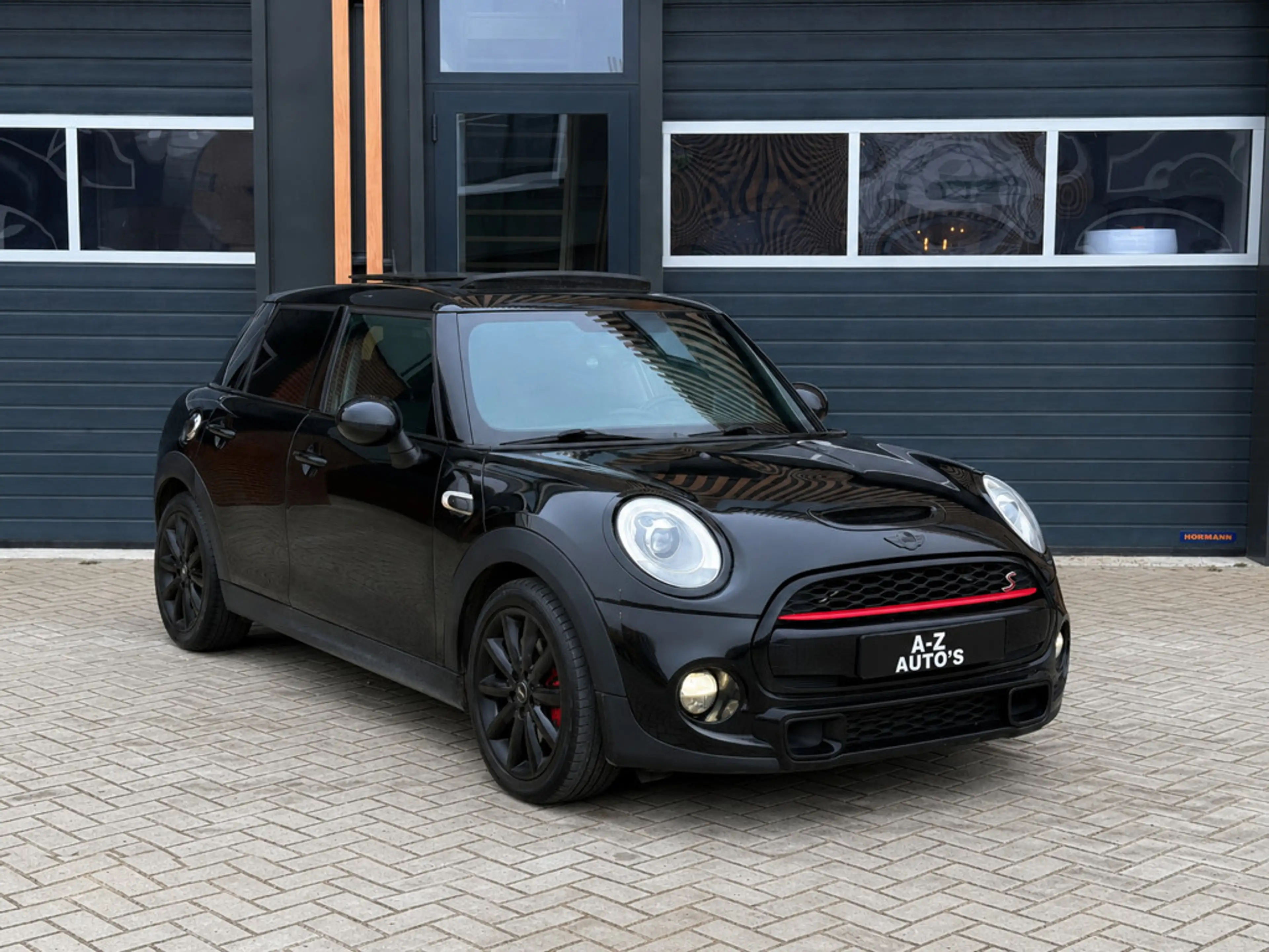 MINI Cooper S 5-Deurs 2.0 / DSG / PANO / HUD / LEDER / VOL !