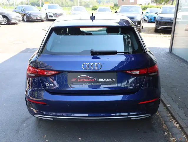 Audi A3 view 9