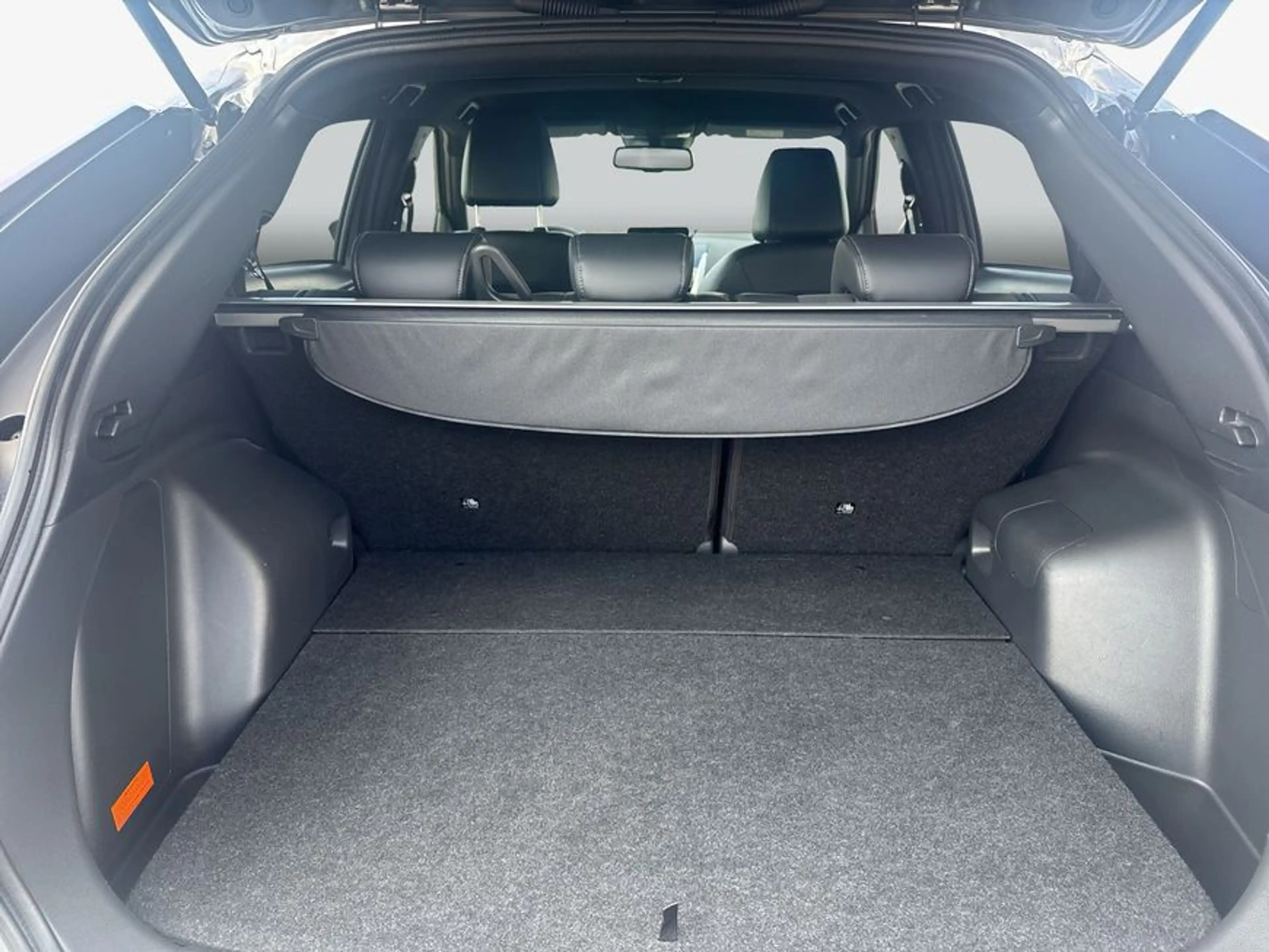 Mitsubishi Eclipse Cross Plug-In Hybrid 4WD Plus — photo 9