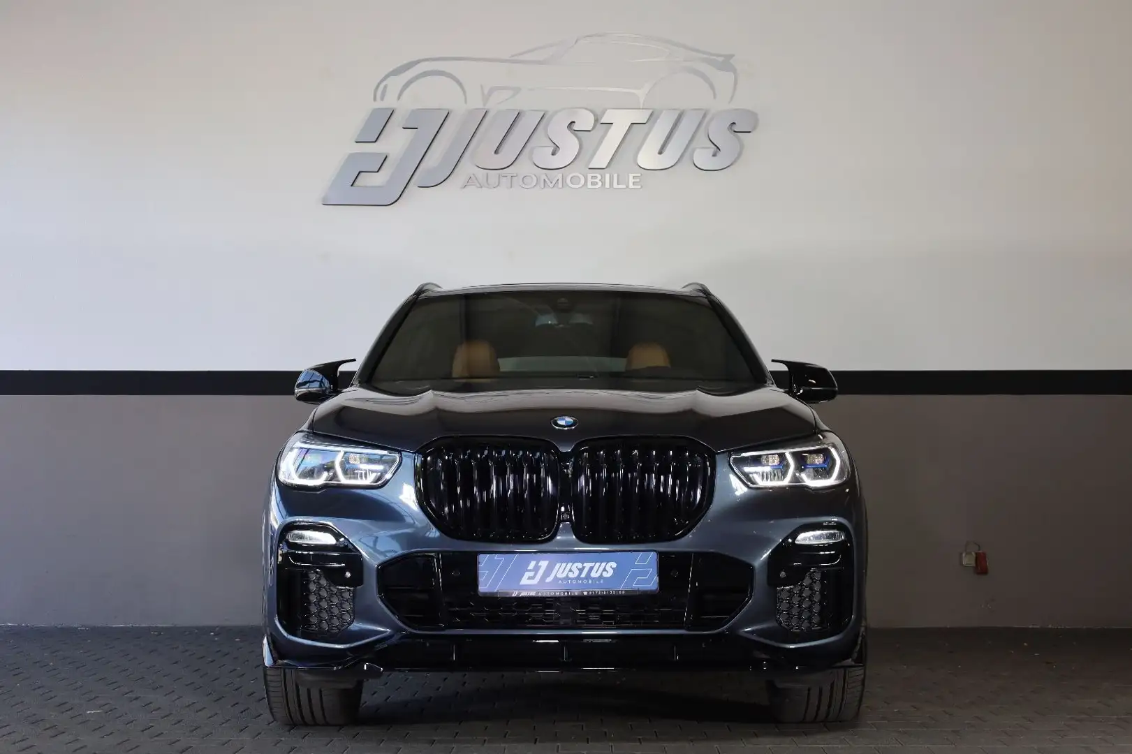 BMW X5 xDrive40i/360*/HUD/4xSHZ/PANO/HK/TOTW/LHZ/R22 Grau - 2