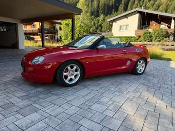 MG 1,8i