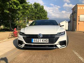 Arteon 2.0TDI R-Line DSG7 140kW R-Line