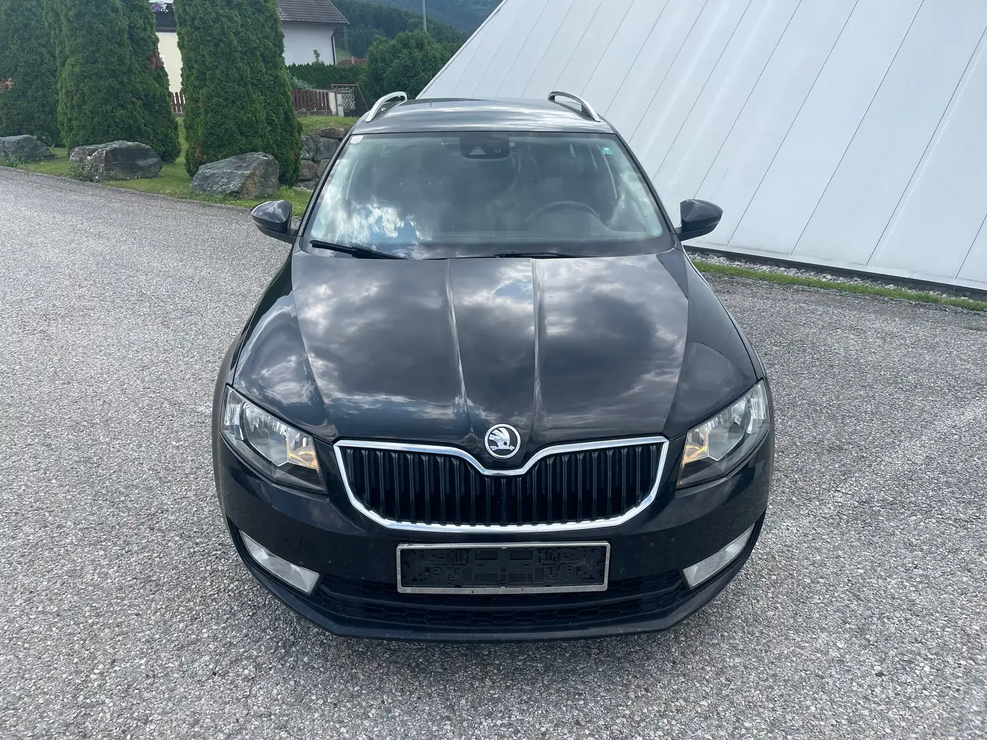 Skoda Octavia Elegance Noir - 2
