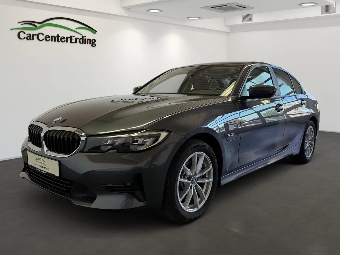 BMW 320 eLimousine*LED*Navi*LiveCockpitProf.*DAB*PDC Gris - 1